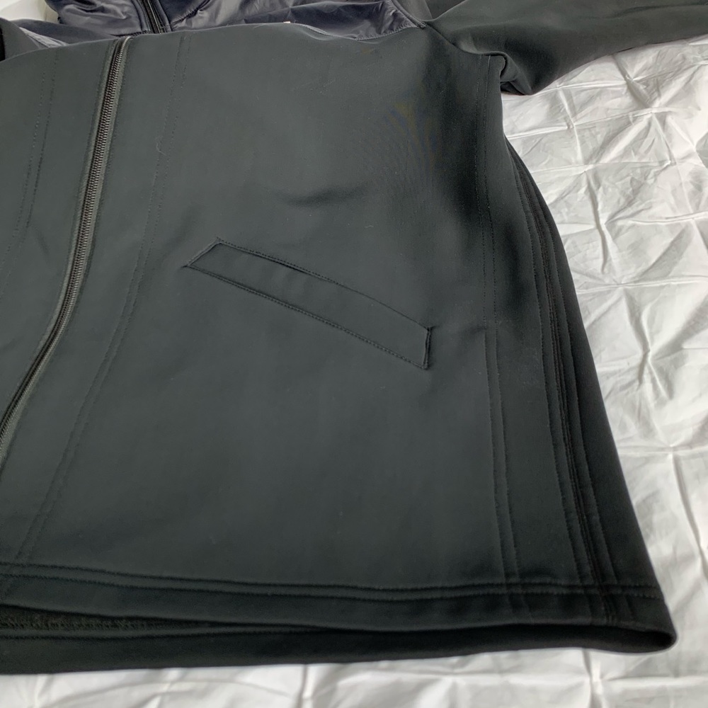 Black Lacoste Devanlay Jacket - image 6